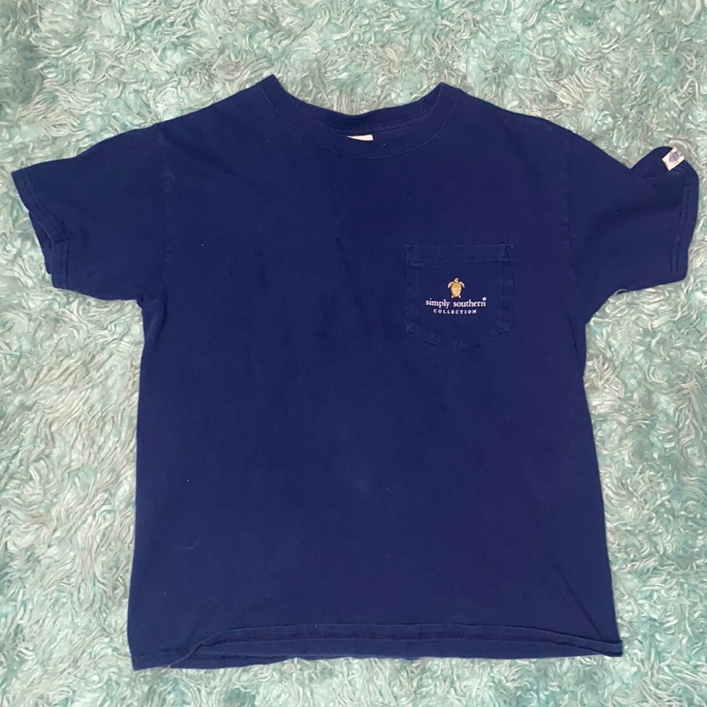Simply Southern navy blue color shirt. the size youth medium.